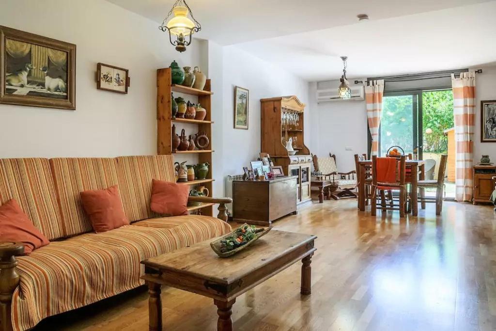Vilabertrán Ca La Gloria Bed & Breakfast エクステリア 写真